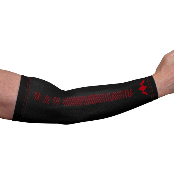 Mission-Darts-REACH-Arm-Sleeves-Pair-Reflex-Black-Red-1.webp